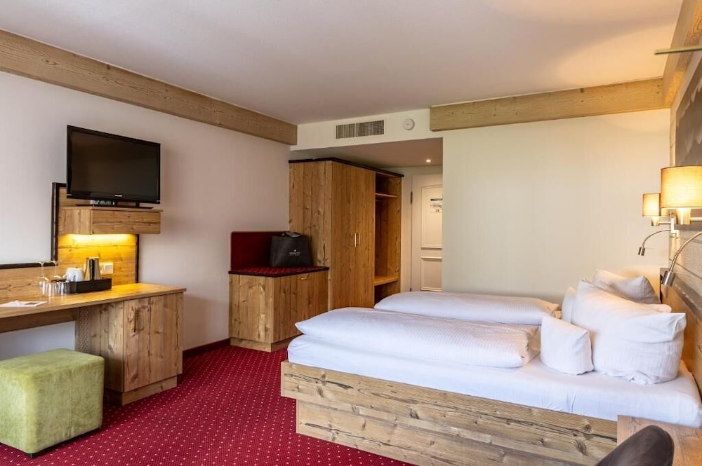 Königshof Hotel Resort 16/71