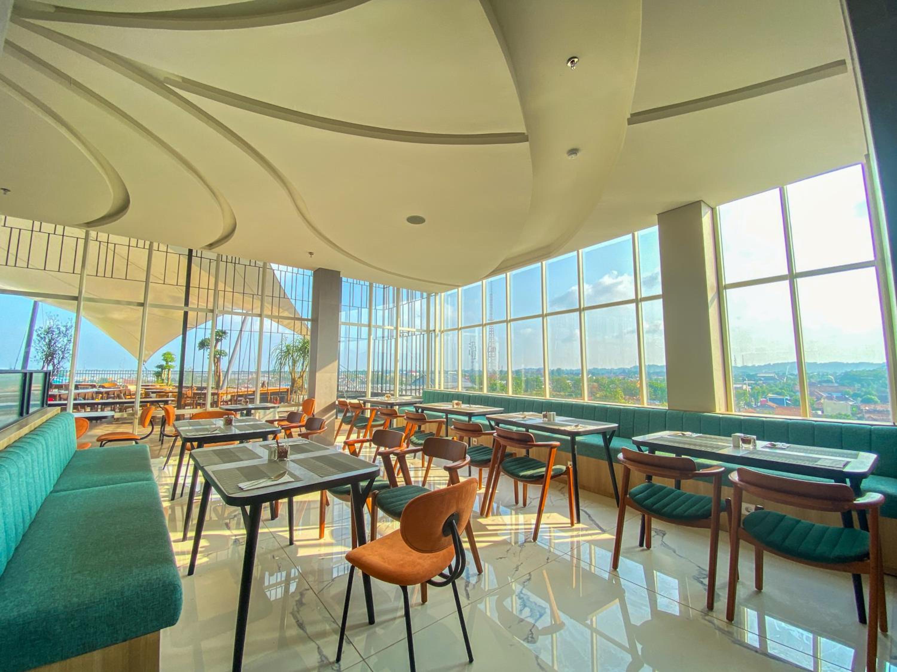 Trio Azana Style Hotel Kebumen 34/50