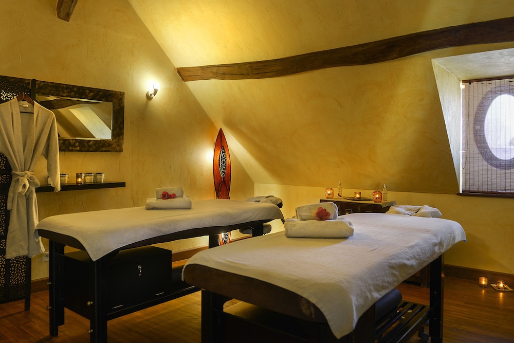 Hotel the Originals Domaine Des Thomeaux 29/50