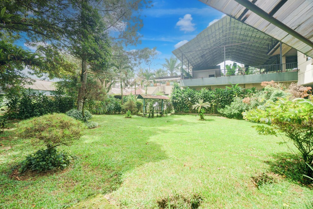 Hotel O Bogor near Taman Safari formerly Hotel Rudian 2 44/54