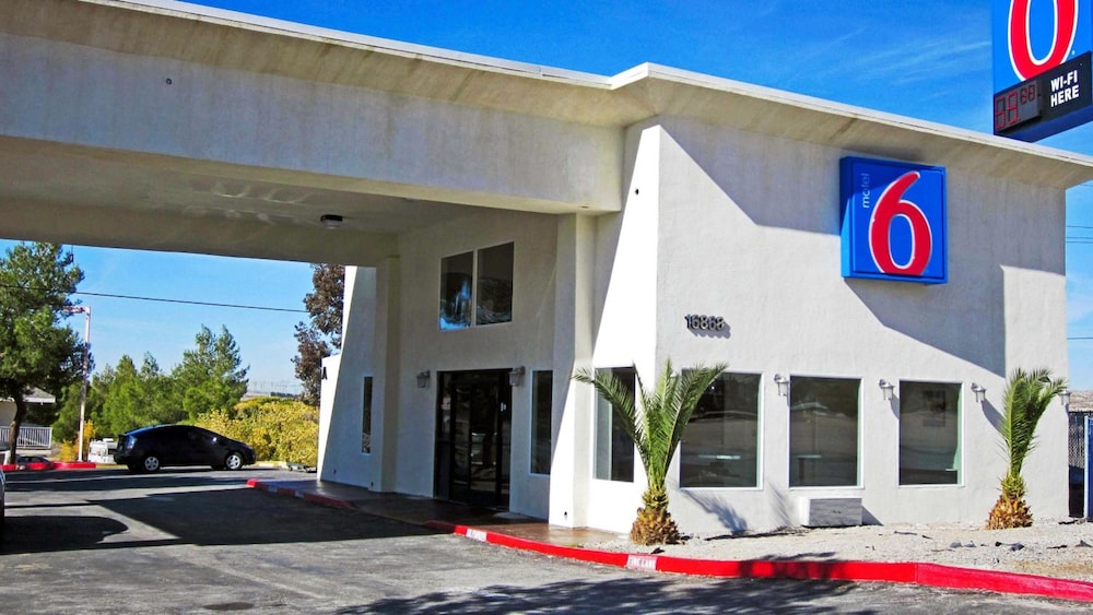 Motel6 Victorville, CA - Apple Valley 37/49