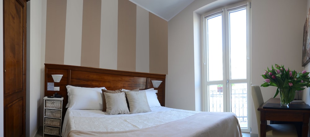 Hotel Giulio Cesare 27/43