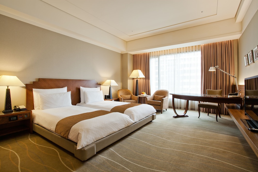 Miramar Garden Taipei Hotel 11/63