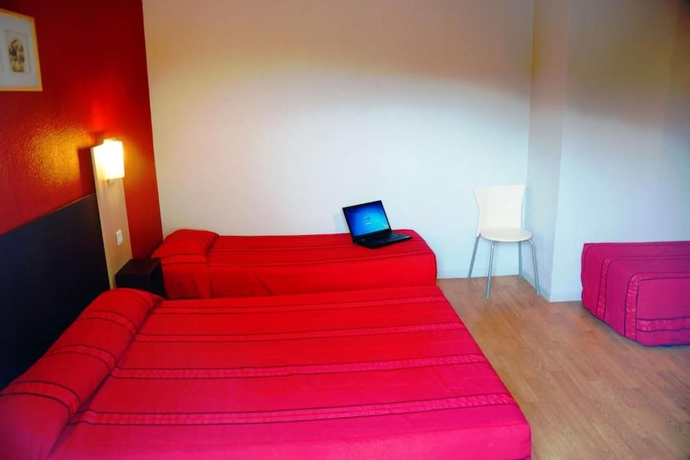 Brit Hotel Essentiel Sete Balaruc 22/50