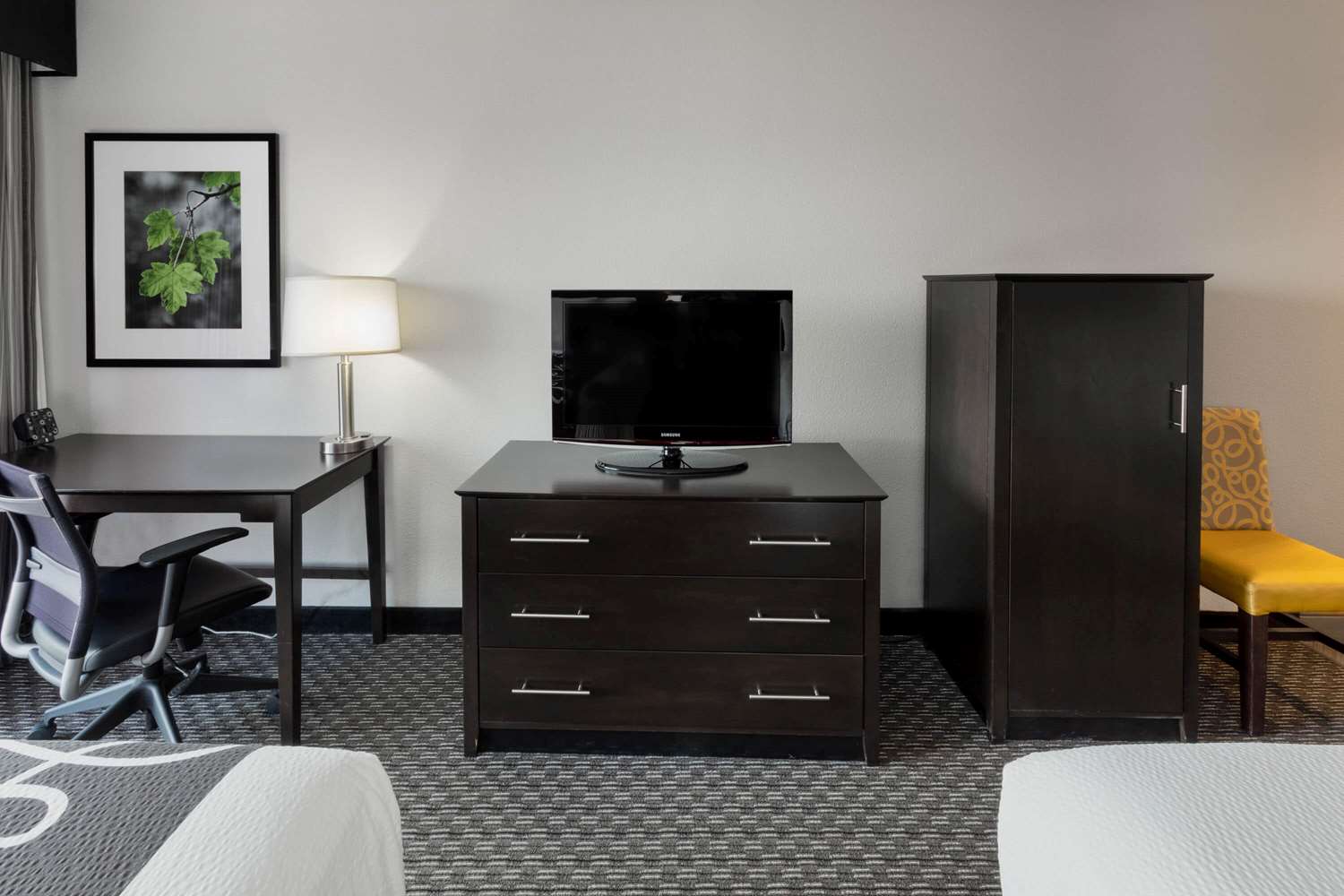 La Quinta Inn & Suites by Wyndham Minneapolis Bloomington W 44/52