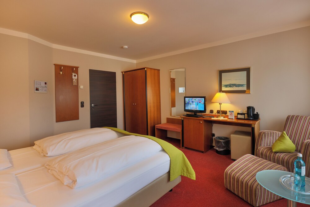 TRIP INN PostHotel Duren 17/50