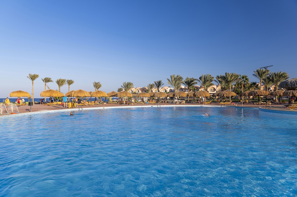 The Three Corners Sea Beach Resort photo5