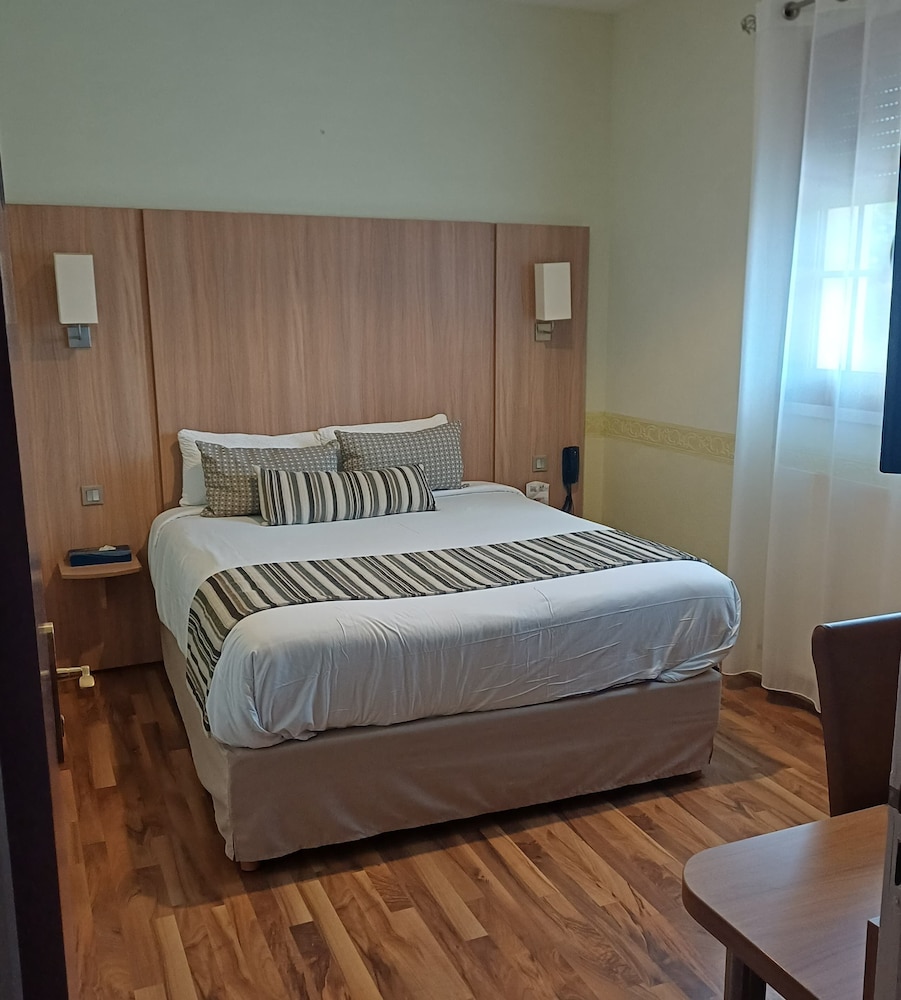 HOSTELLERIE DU CAUSSE 4/31