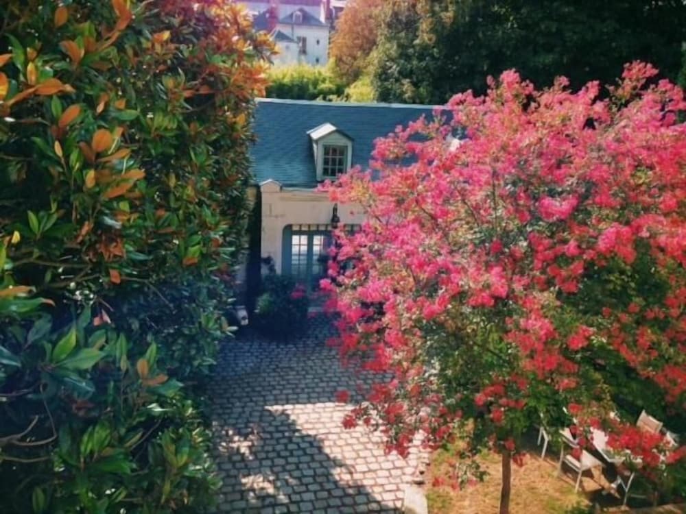 La Maison Jules 48/50