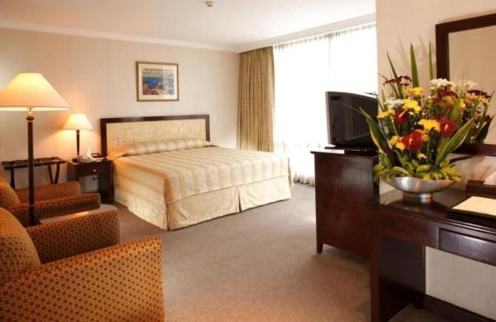 Herald Suites Solana 48/65