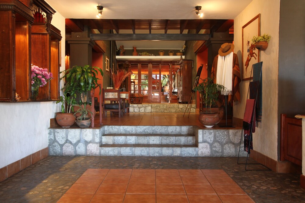 Hosteria Lunahuana 6/60