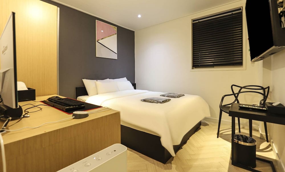Indeokwon Chess Hotel 6/30