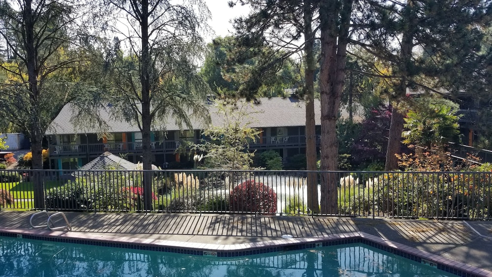 Best Western Portland West Beaverton 2/88