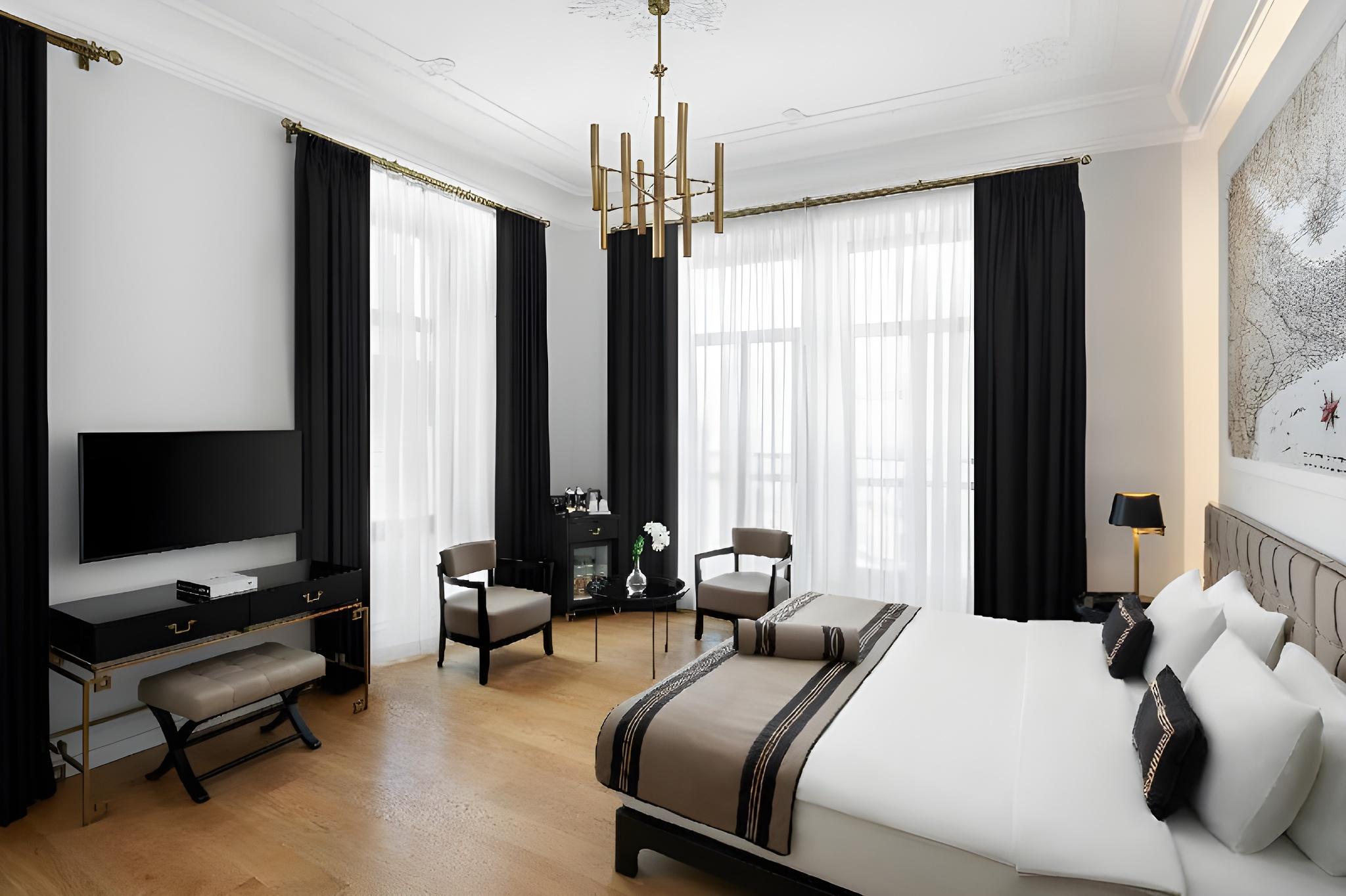 Connecting, Family, Suite, French Bed, Sofa