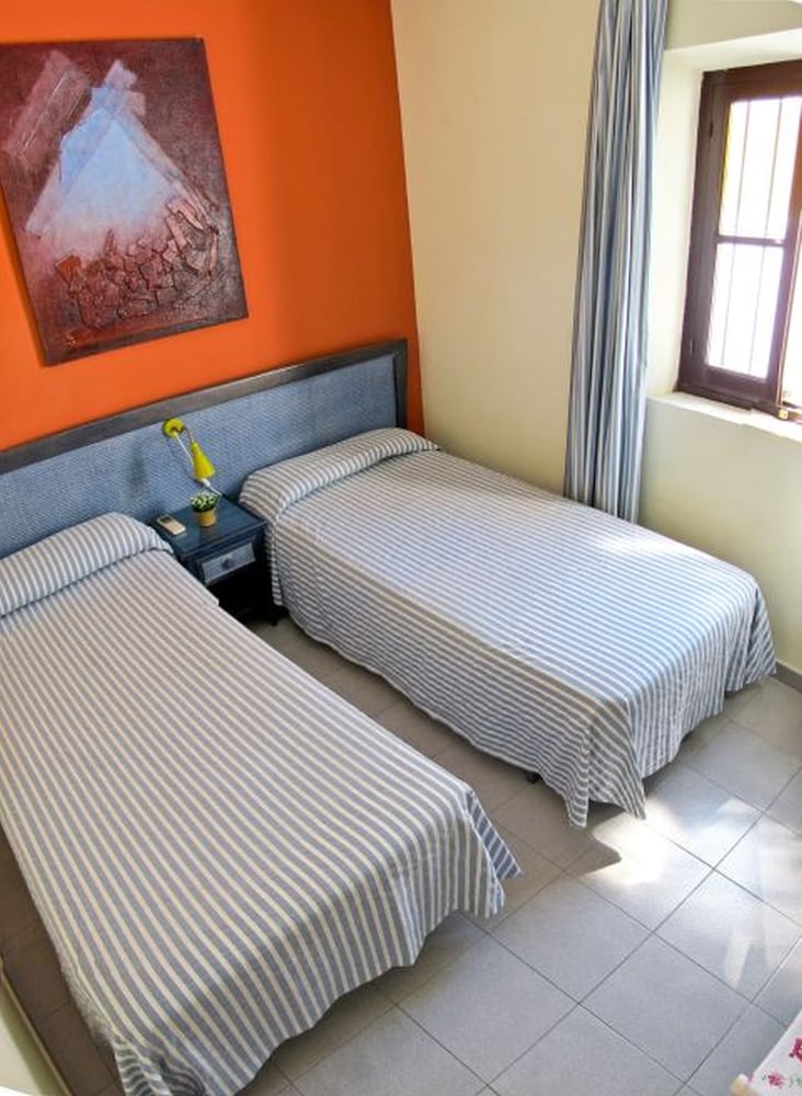 Apartamentos Larga 70 18/80