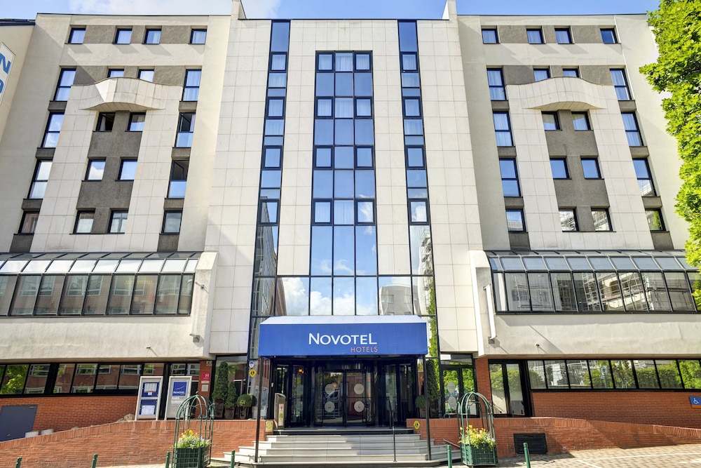 Novotel Paris Suresnes Longchamp 2/48