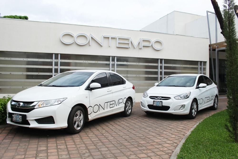 Contempo Hotel 39/49