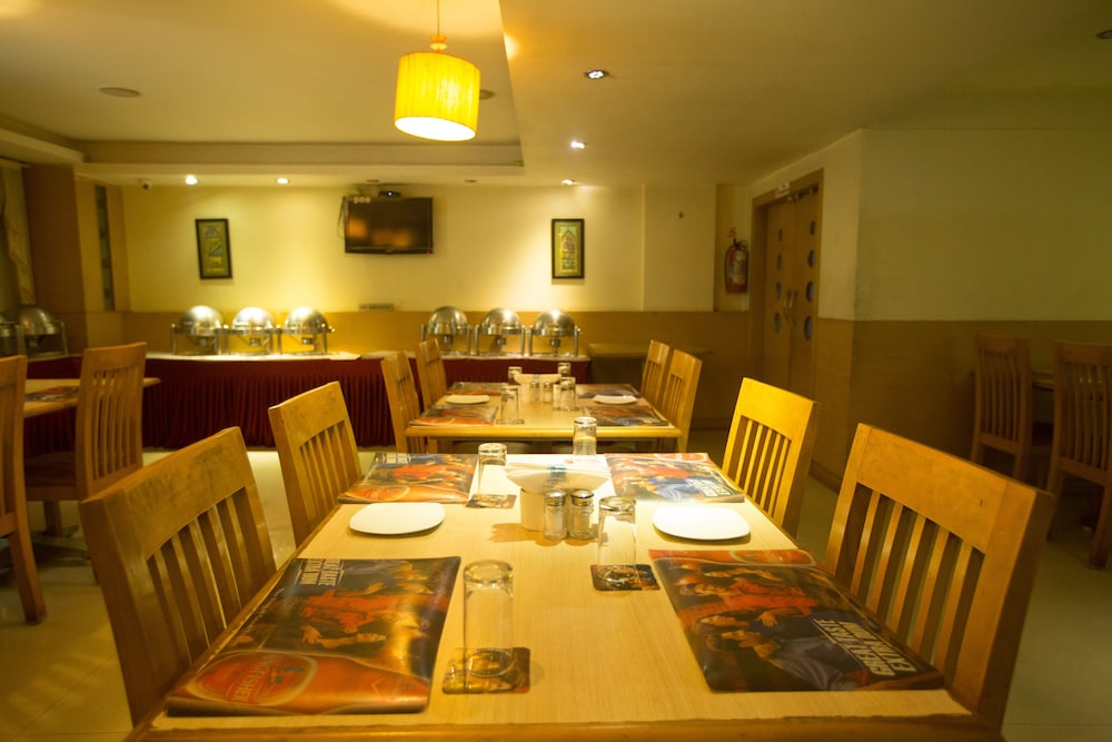 MAHALAYA RESIDENCY 54/59