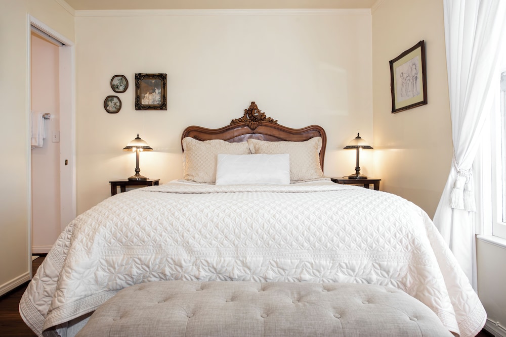 Bath Street Inn 11/50