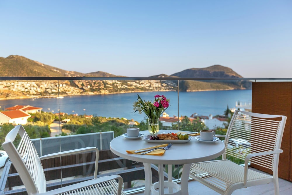 Rhapsody Hotel Kalkan - Adults Only +12 7/88