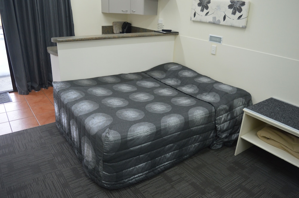 Dunedin Holiday Park &amp; Motels 15/47