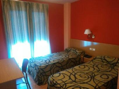 Hotel Don Angel 18/48