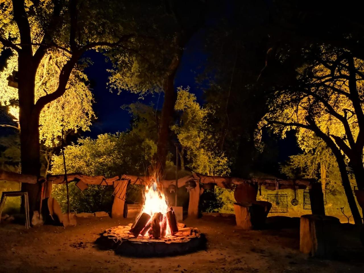 Sable Creek Safari Lodge 12/21