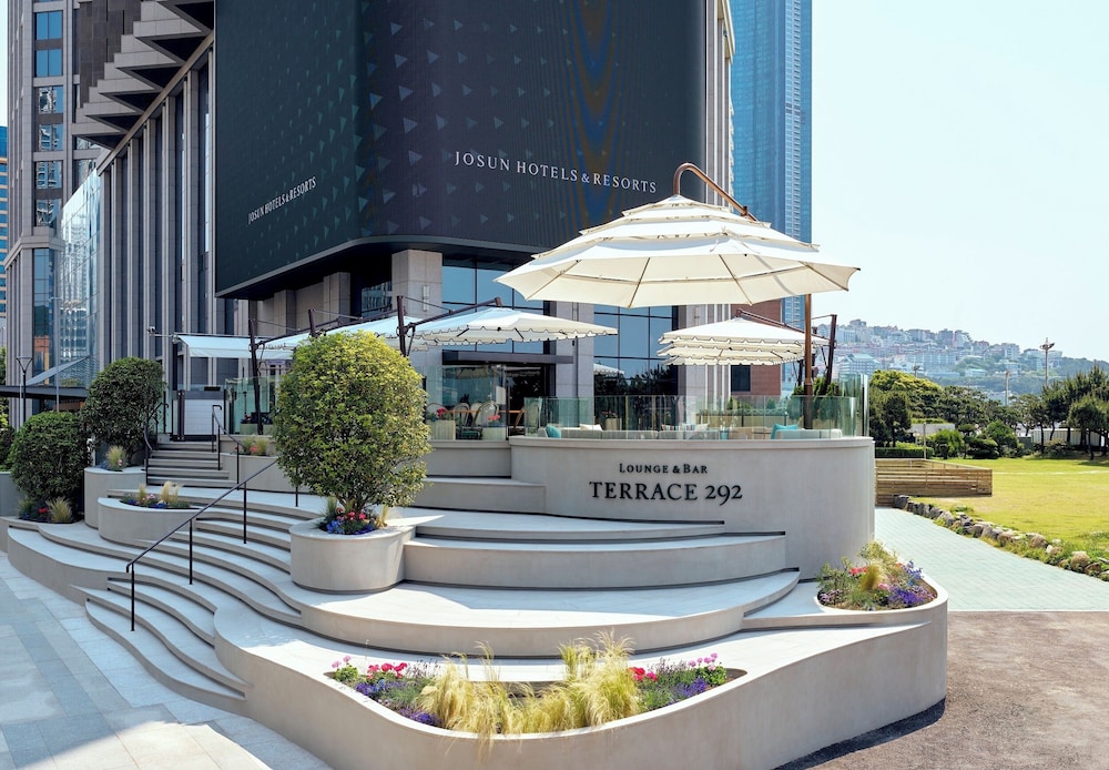 Grand Josun Busan 7/69