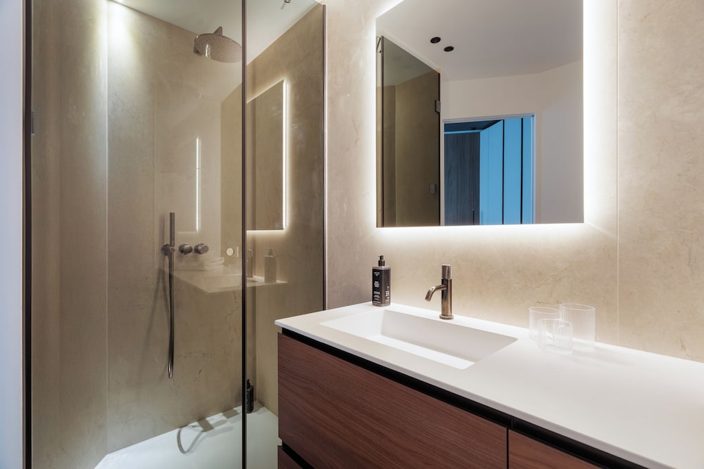 Brera Apartments In Nerino 47/50