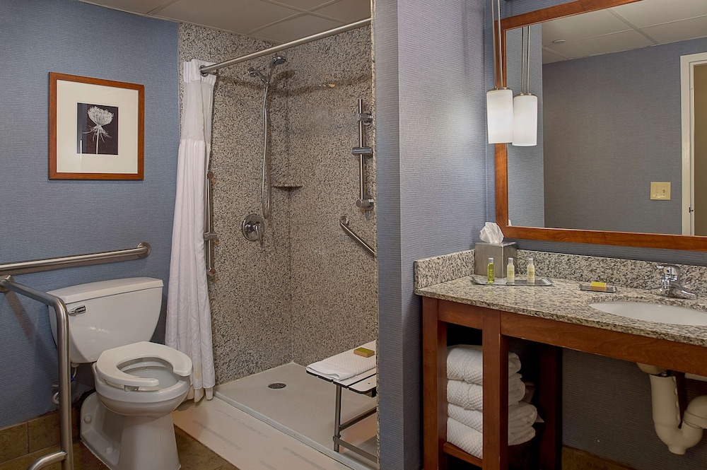 Doubletree By Hilton Hotel St Louis Westport 11/54