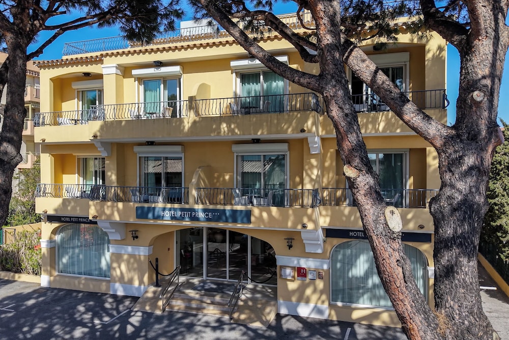 Hotel Le Petit Prince 2/49