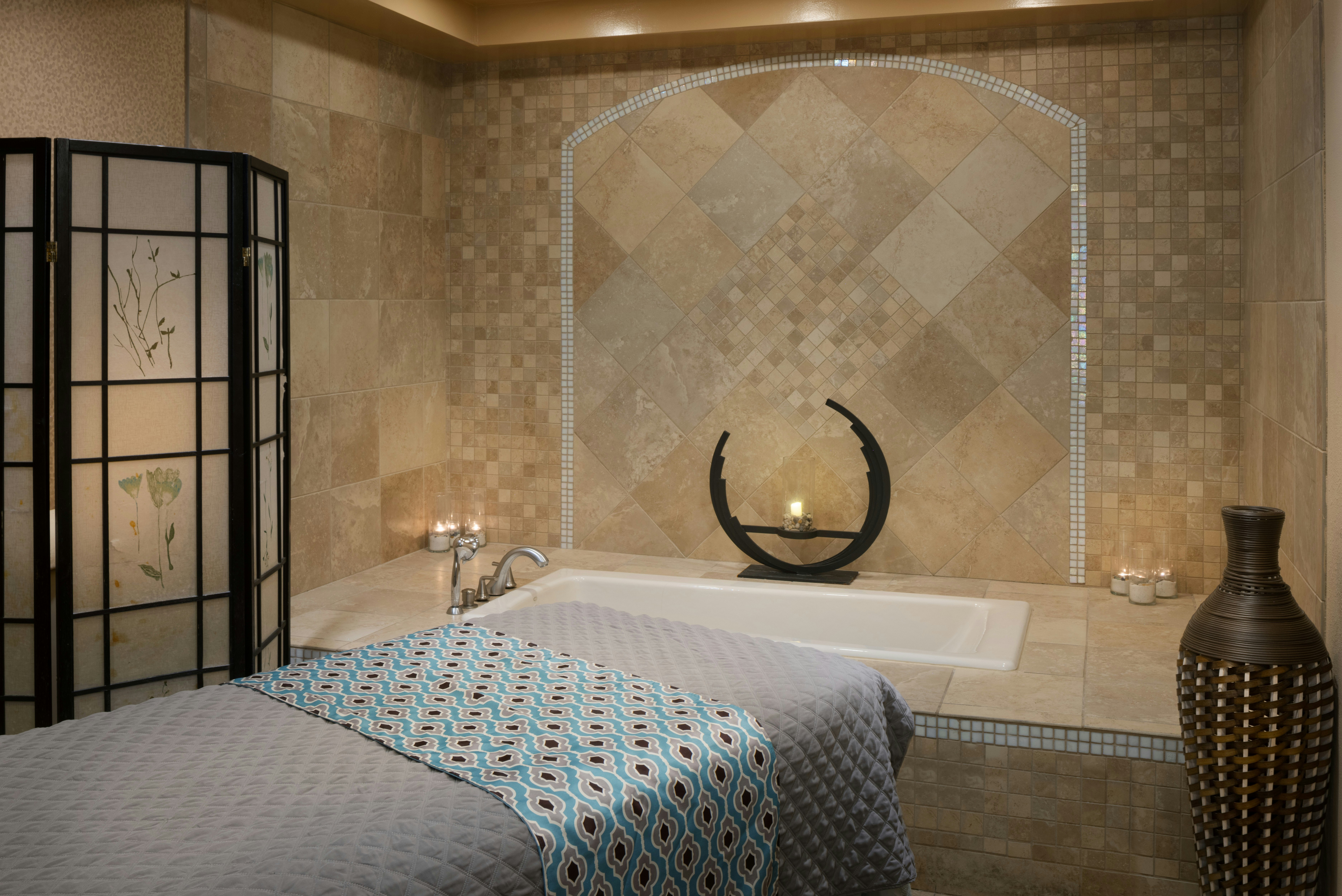 Embassy Suites by Hilton Charlotte Concord Golf Resort & Spa 33/74