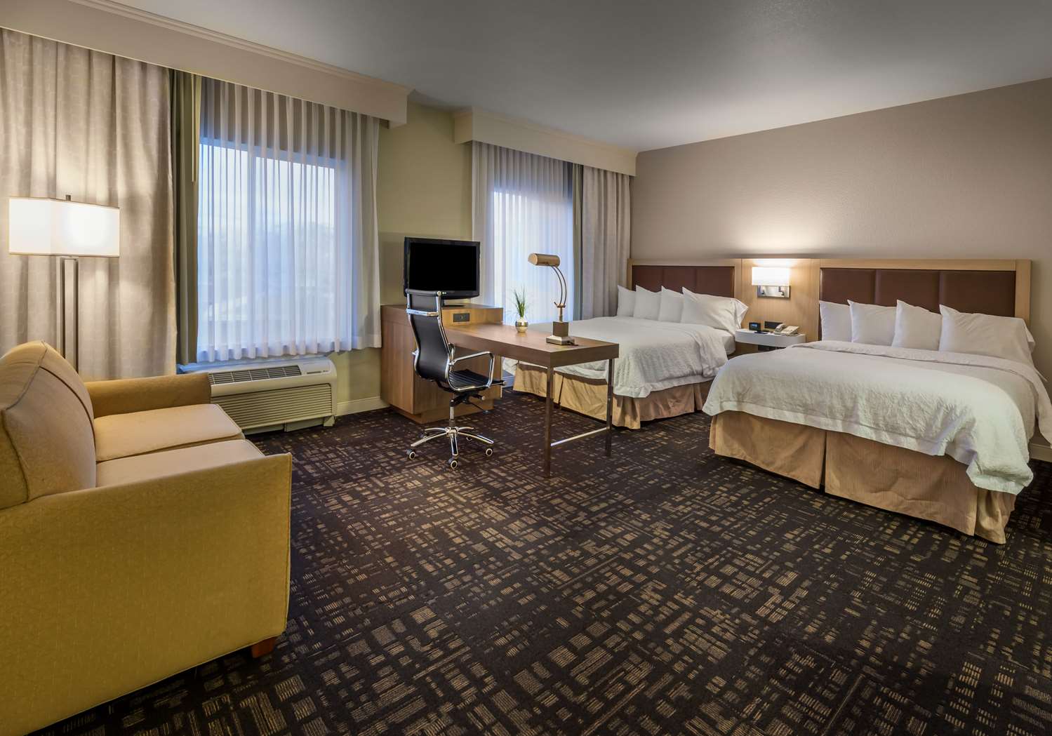 STUDIO, SUITE, 2 QUEEN BEDS, SOFA