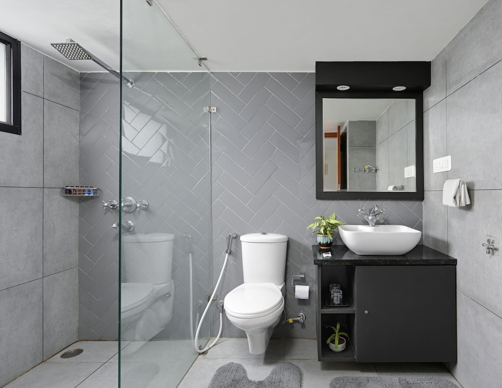 Hotel Swaroop Vilas 49/49