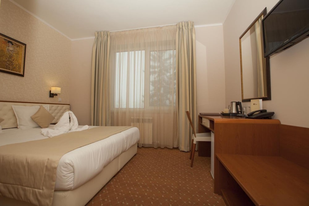 Family Hotel Saint George 12/50