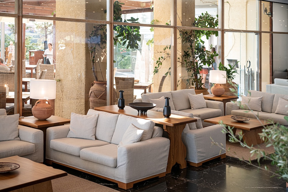Leptos Panorama Hotel 30/50
