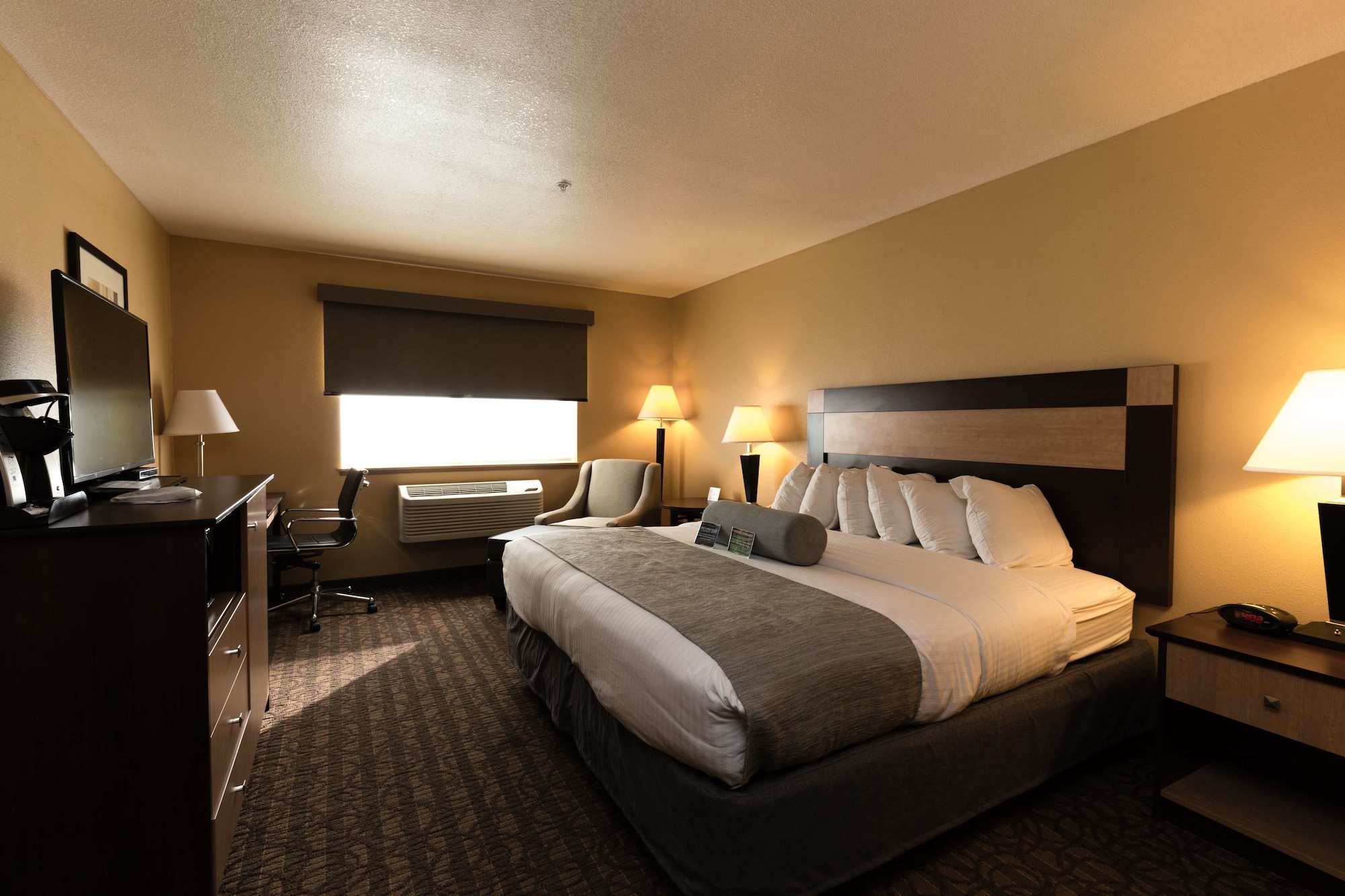 Standard, King Bed