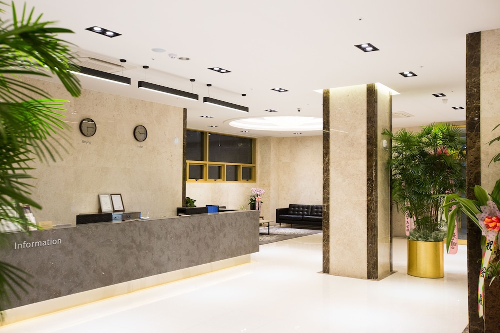 Hotel Lart Gimpo 21/78