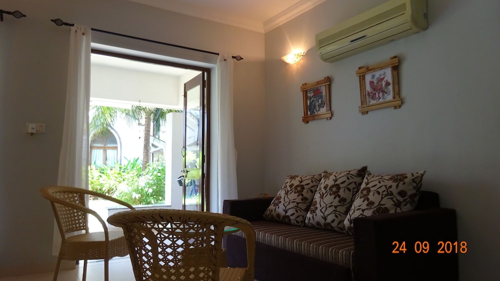 Riviera Hermitage 29/50
