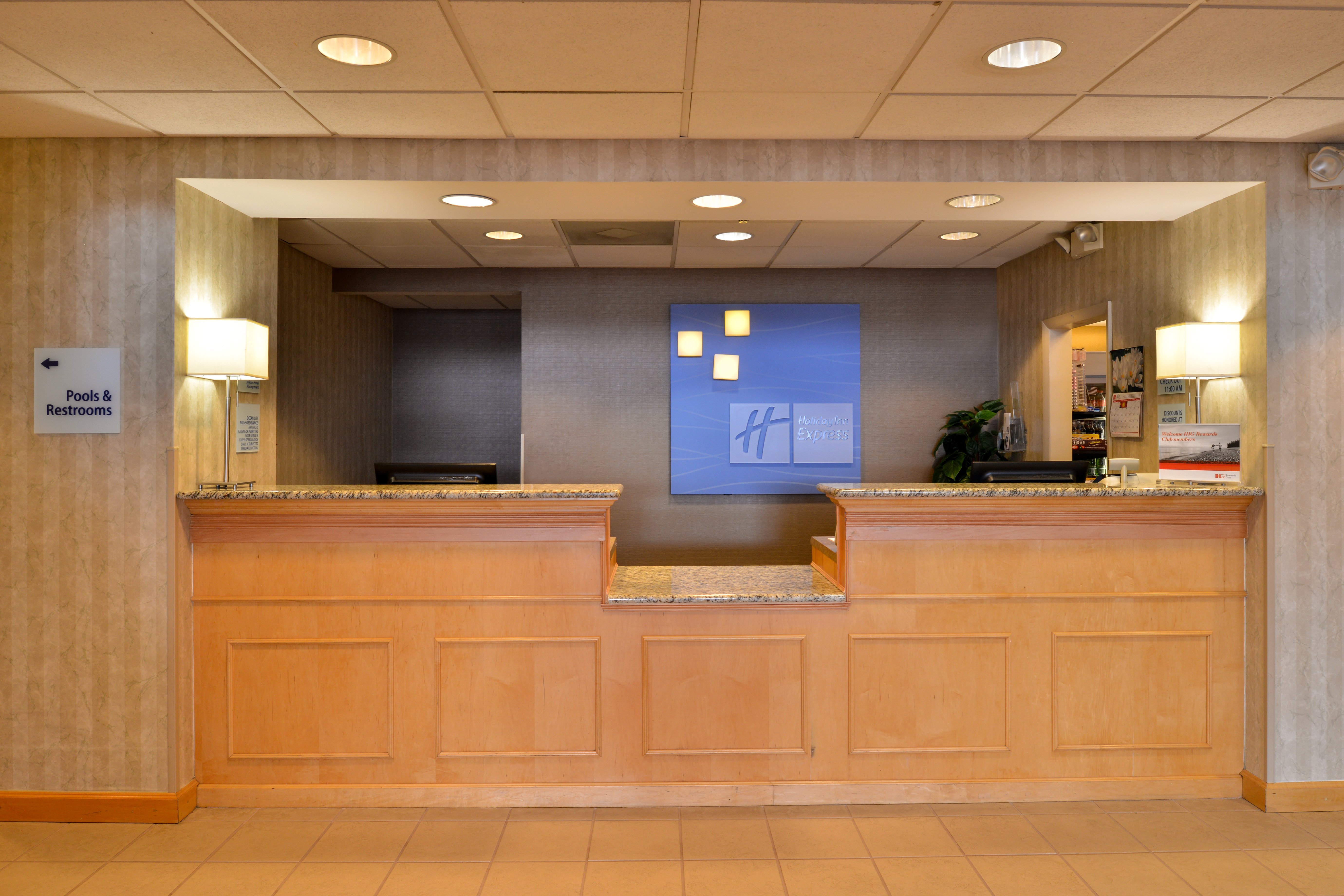 Holiday Inn Express Hotel And Suites Ocean City 13/70