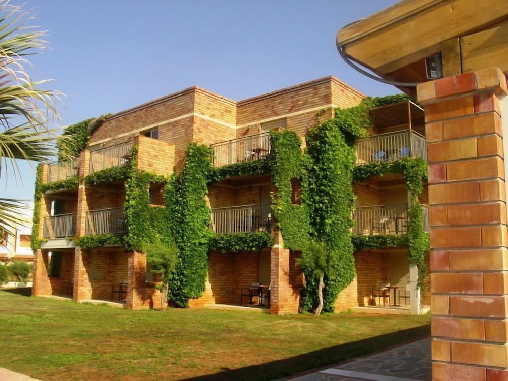 Bella Beach Hotel in HERSONISSOS