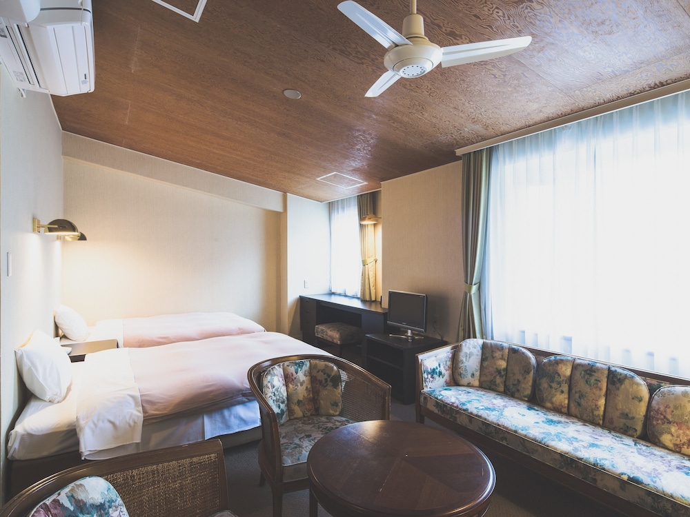 Hotel Karuizawa Elegance 12/64