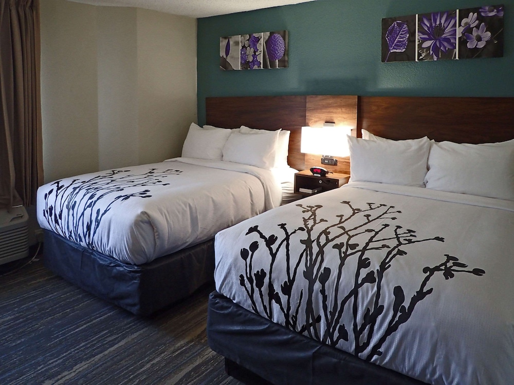 Sleep Inn & Suites California MD 5/22