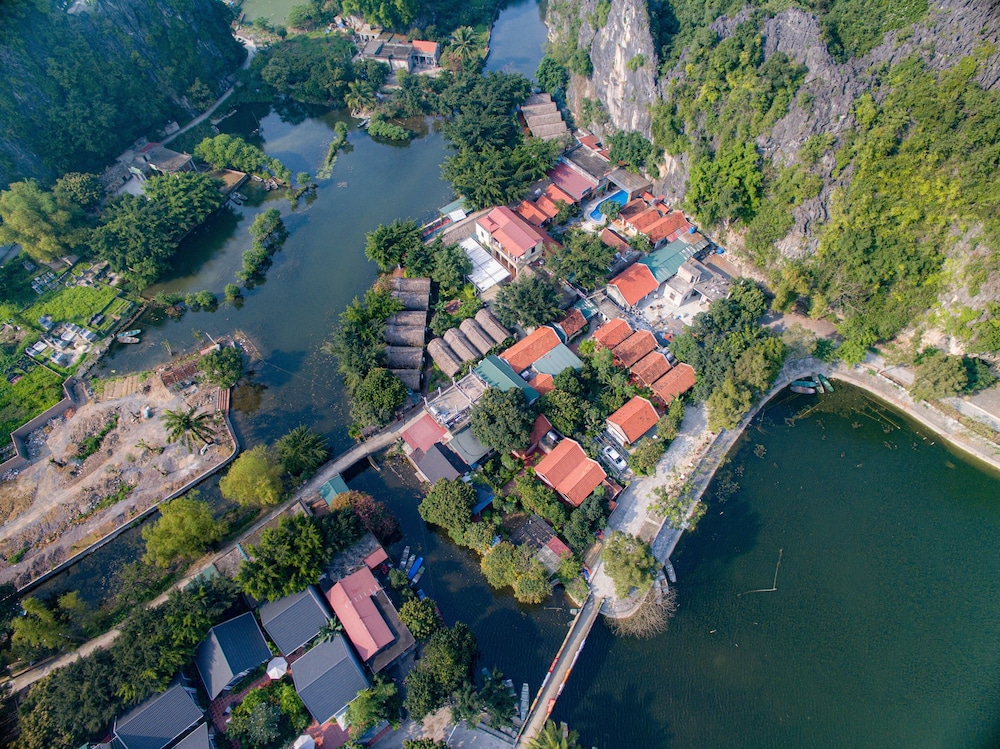 Tam Coc Serene Bungalow 11/28