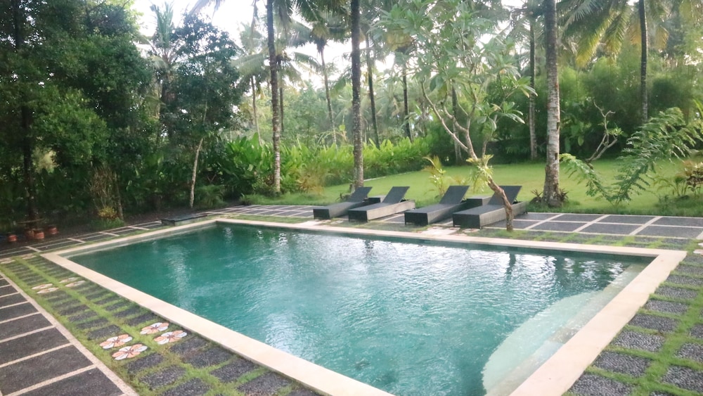 Ubud Batan Nyuh Bed Breakfast & Spa 21/24