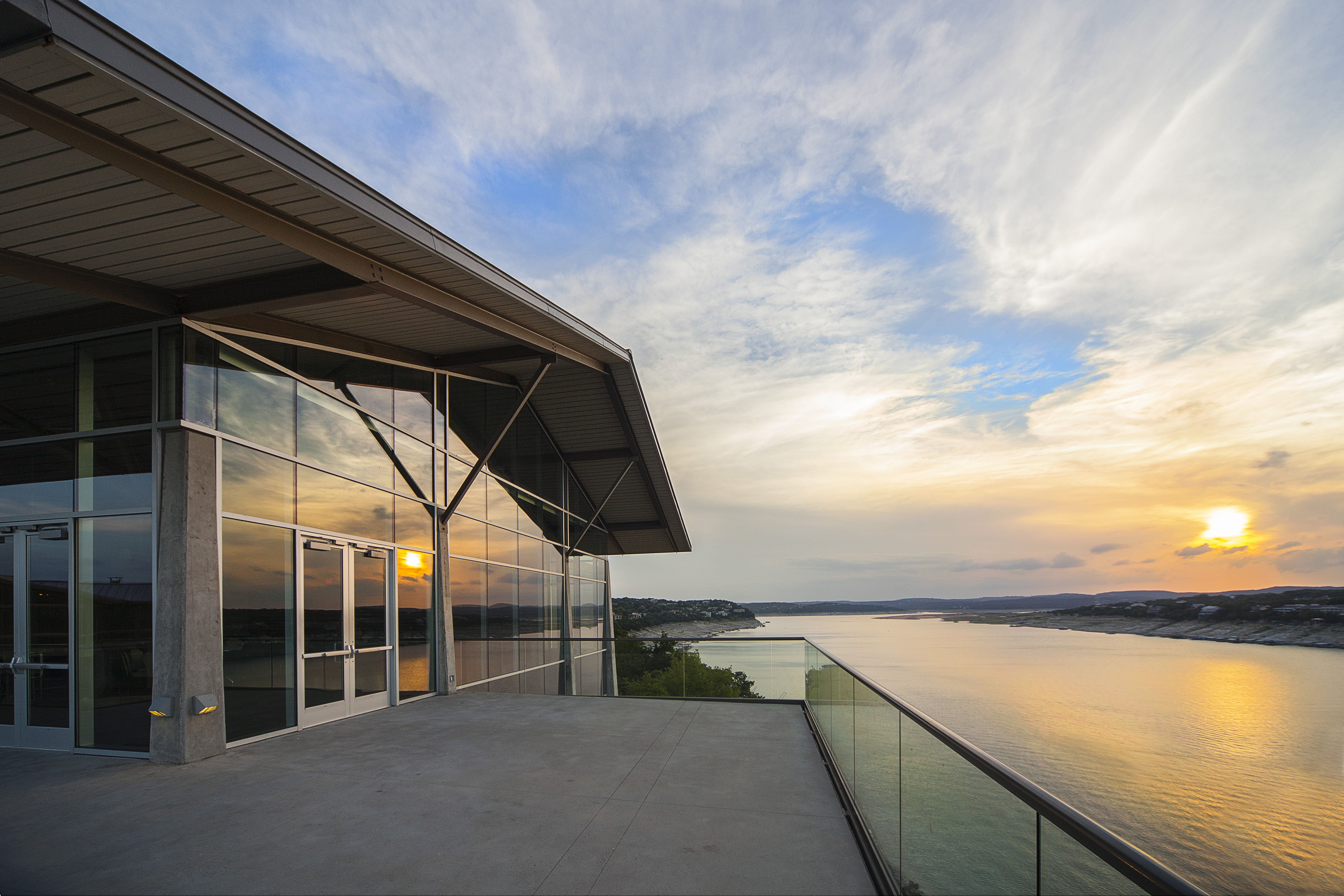 Lakeway Resort and Spa 8/80