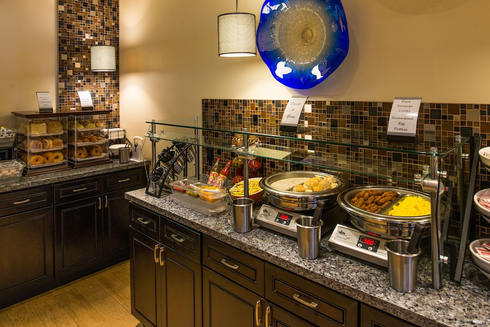 Best Western Plus Hollywood/Aventura 17/39