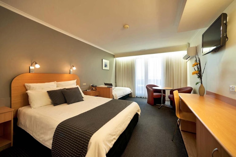 Beachfront Voyager Motor Inn 14/32