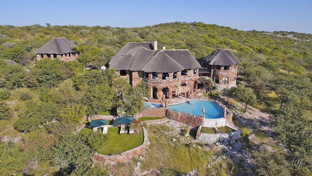 Aha Eagle Tented Lodge & Spa Etosha 10/56
