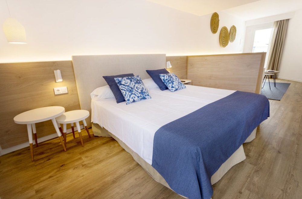 Parque Nereida Suites hotel 6/50